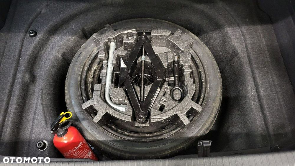 Volkswagen Arteon 2.0 TDI R-Line DSG - 27