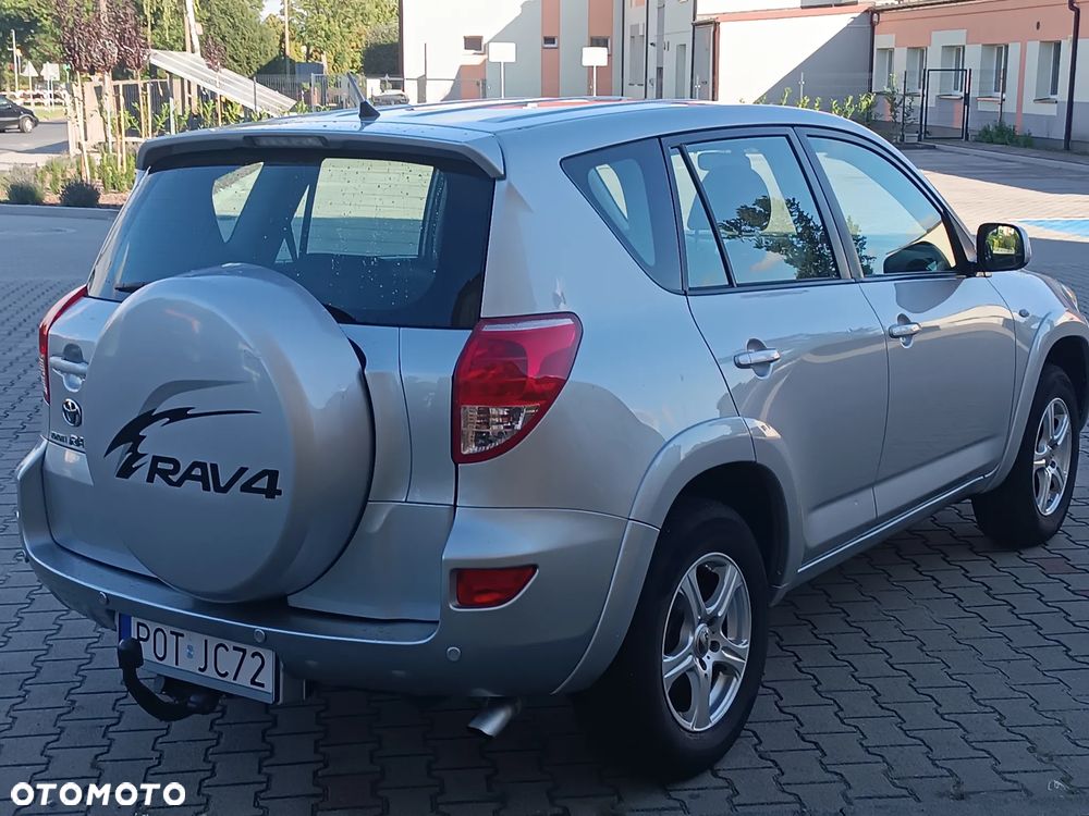 Toyota RAV4 2.2 D-CAT 4x4 Sol - 10