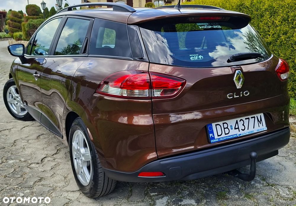 Renault Clio 1.2 16V 75 Experience - 4