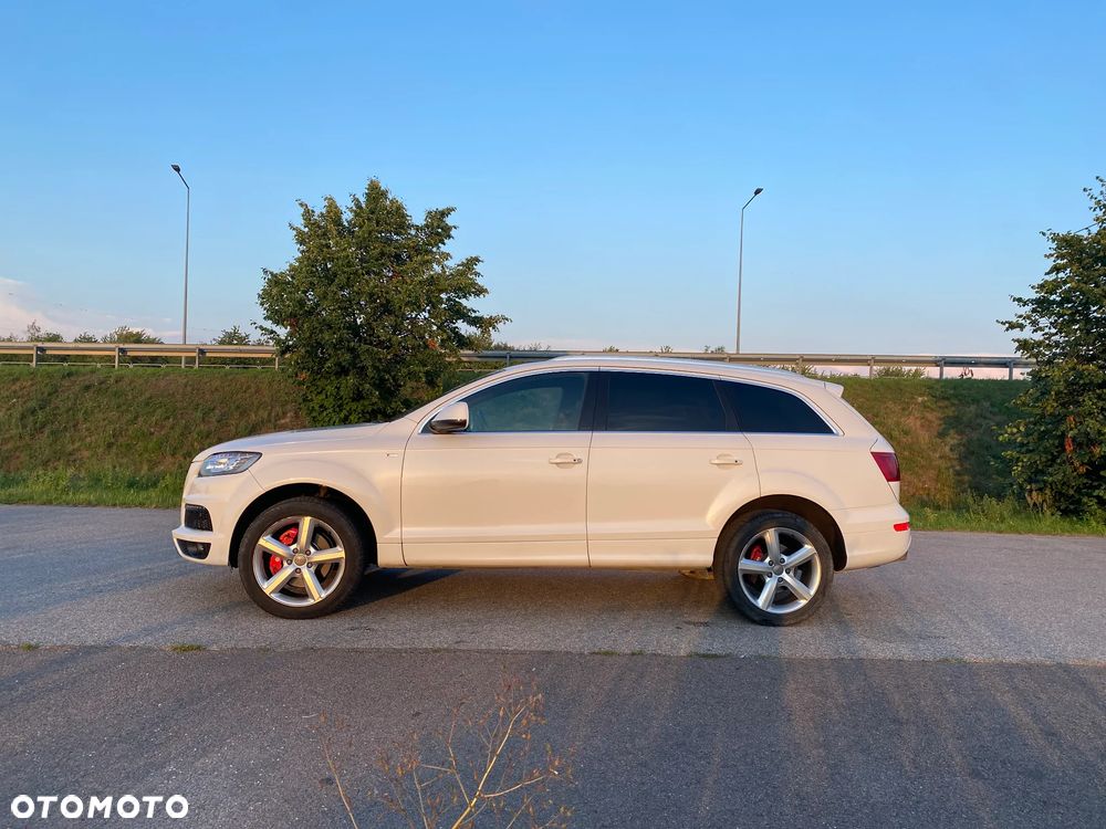 Audi Q7 3.0 TFSI Quattro Tiptronic - 17