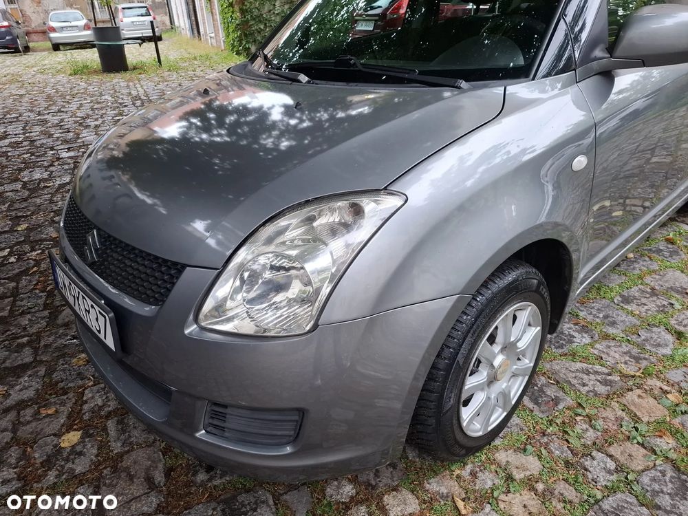 Suzuki Swift - 5