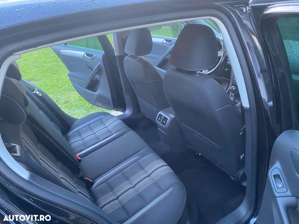 Volkswagen Golf 1.2 TSI MATCH - 9