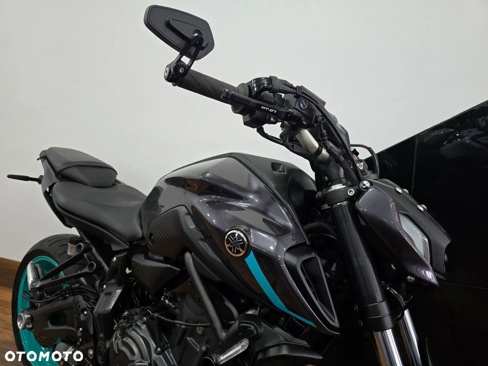 Yamaha MT - 19