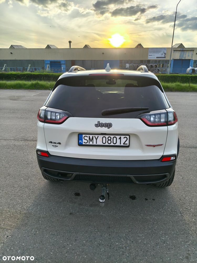 Jeep Cherokee - 7