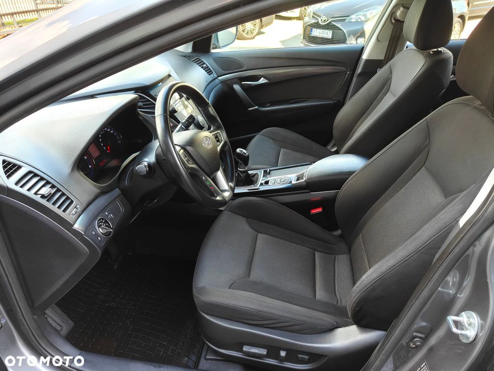 Hyundai i40 i40cw 1.7 CRDi Fifa World Cup Edition - 23