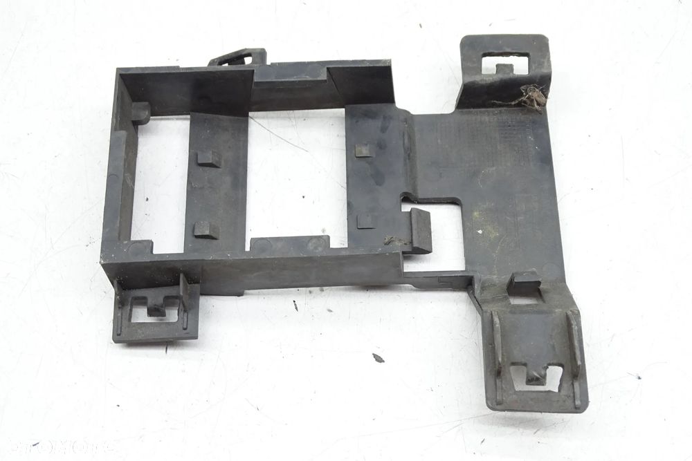 MERCEDES CLA W117 Uchwyt Ślizg Mocowanie Radaru W Zderzak Przód  1178850056 - 2