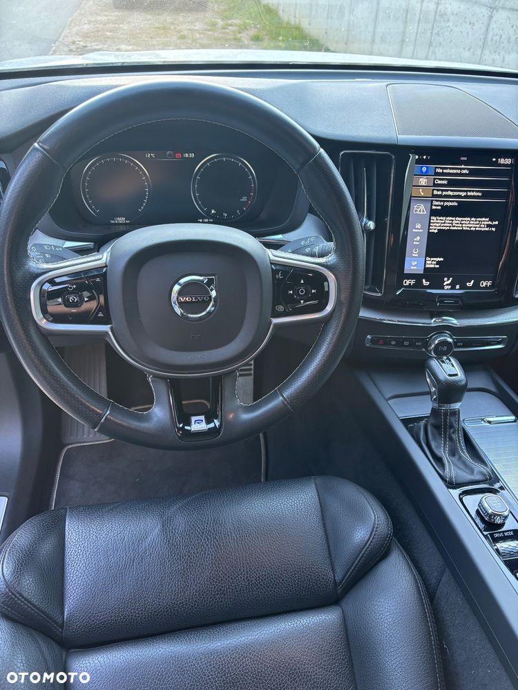 Volvo XC 60 T4 R-Design - 15