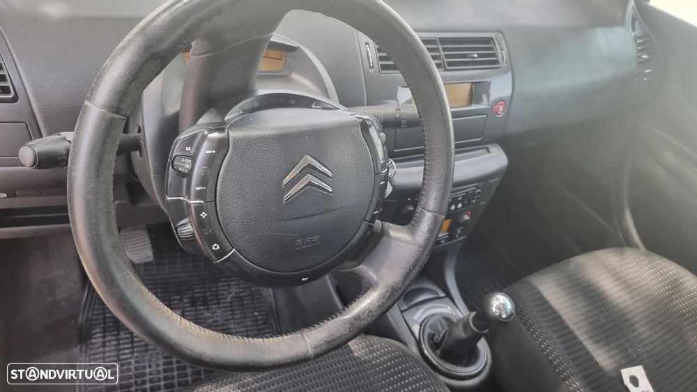 Citroën C4 1.6 HDi SX - 7