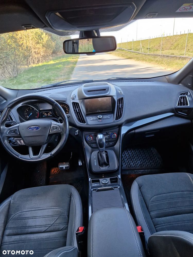 Ford Kuga 2.0 TDCi 4x4 ST-Line - 20