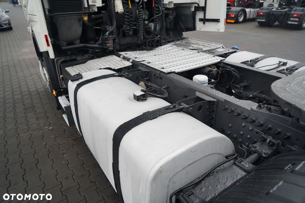 Volvo FH 460 /  KLIMA POSTOJOWA / STANDARD / I-SHIFT / - 14