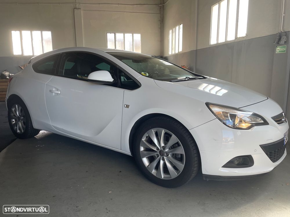 Opel Astra GTC 1.4 Turbo ecoFLEX S&S - 2