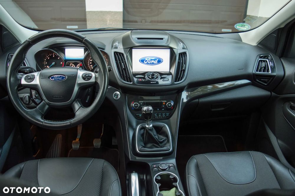 Ford Kuga 2.0 TDCi 2x4 Individual - 16