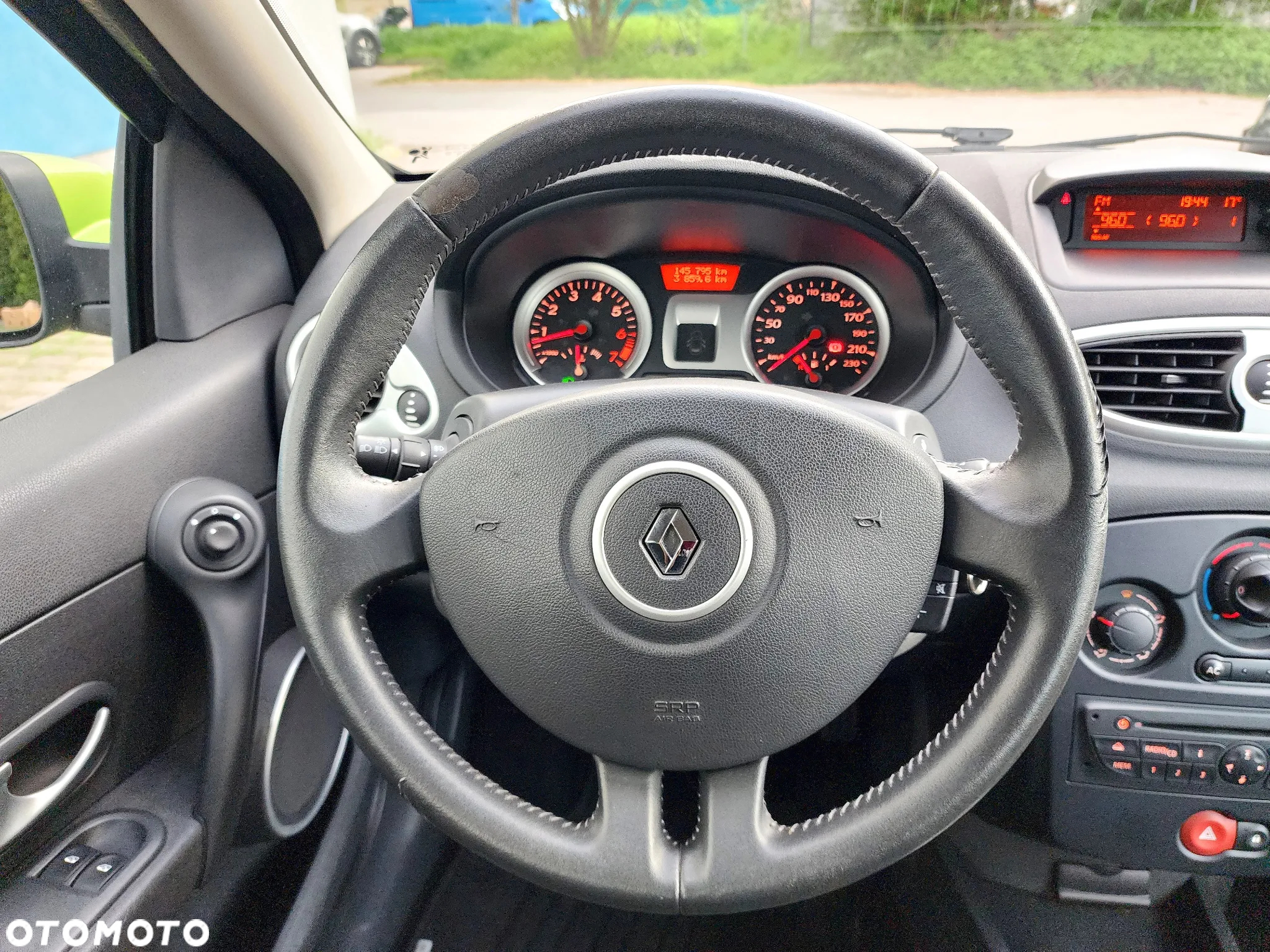 Renault Clio 1.2 16V Dynamique - 20