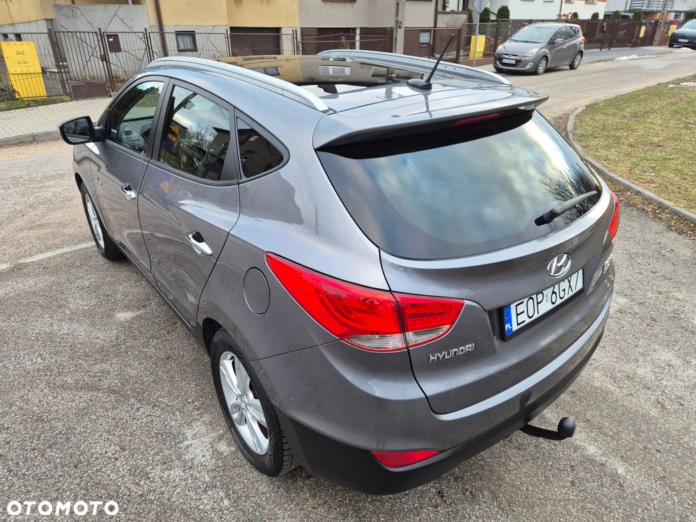 Hyundai ix35 blue 1.6 2WD Finale Silver - 14