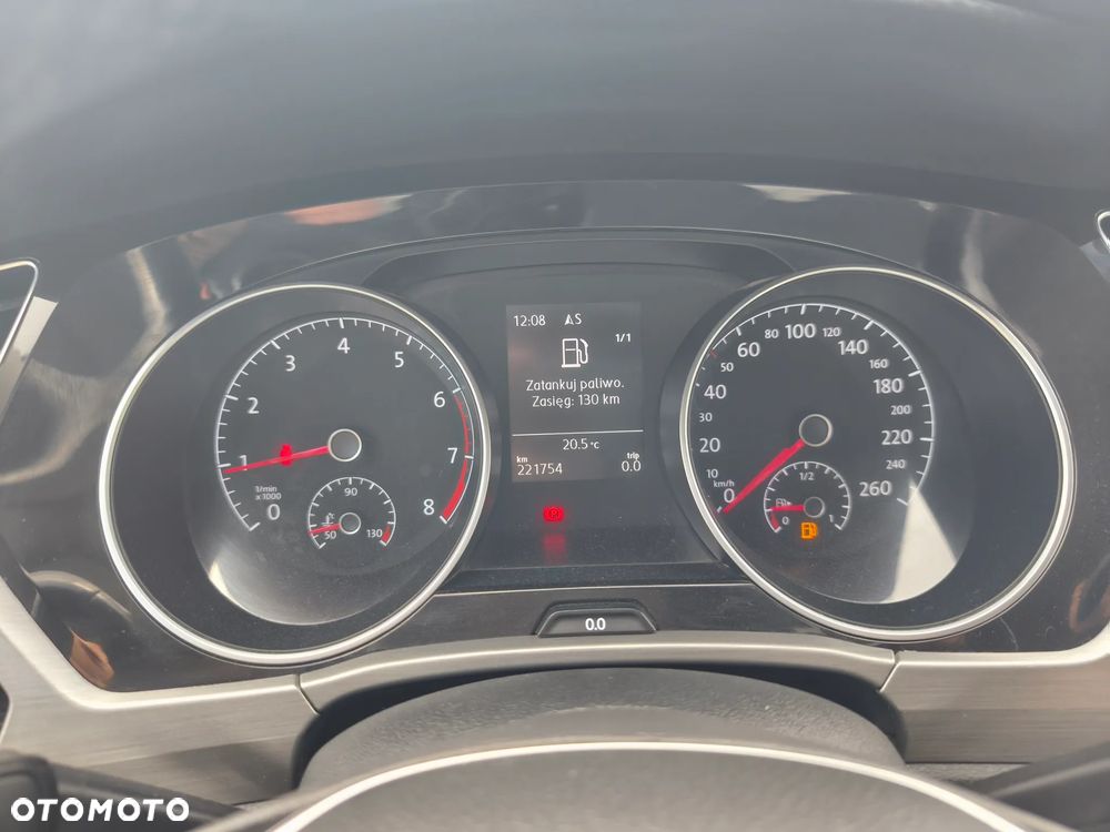 Volkswagen Touran 1.5 TSI EVO Trendline - 16