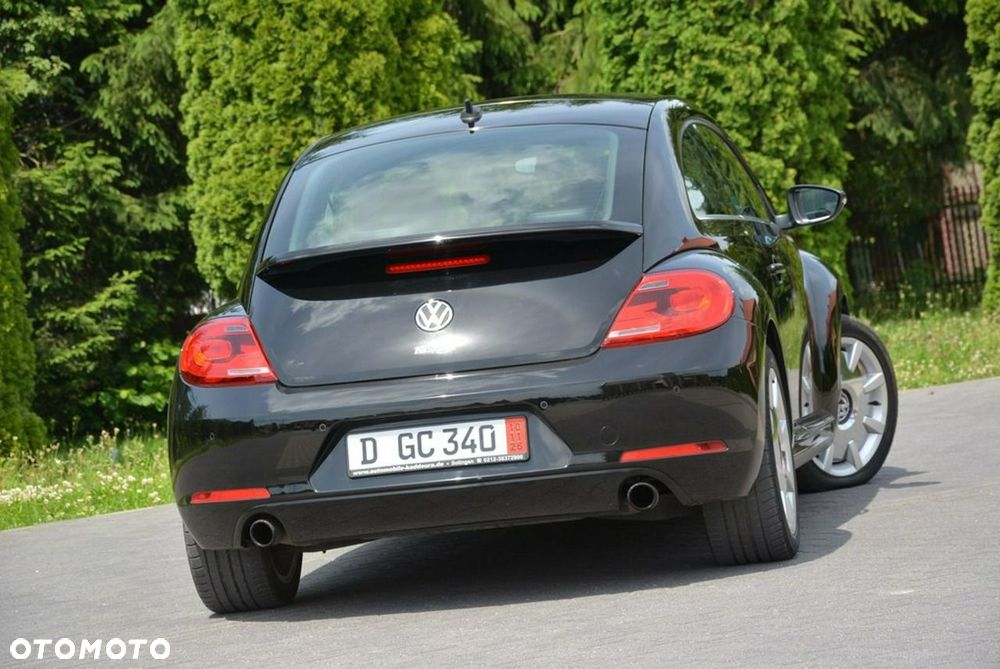 Volkswagen New Beetle - 7