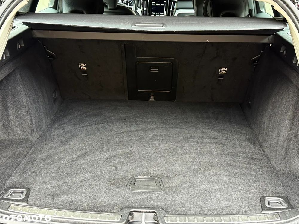 Volvo V60 D4 Inscription - 22