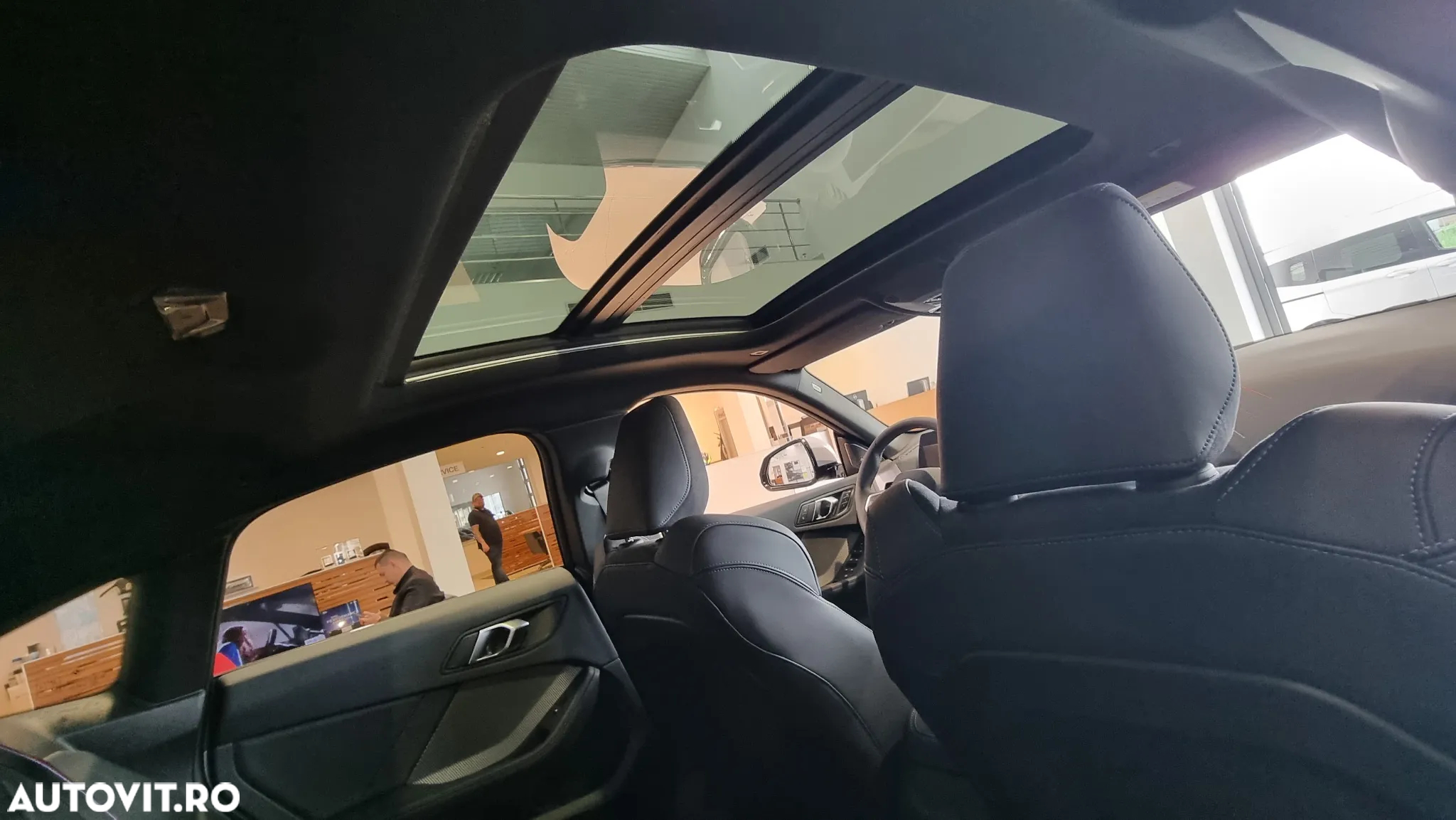 BMW Seria 2 220 AT MHEV - 12