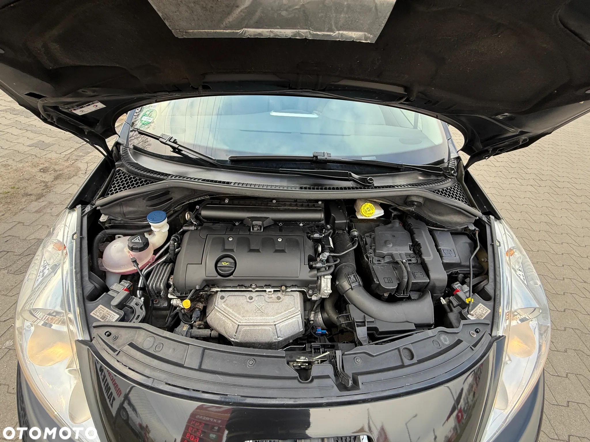 Peugeot 207 1.4 Trendy - 20