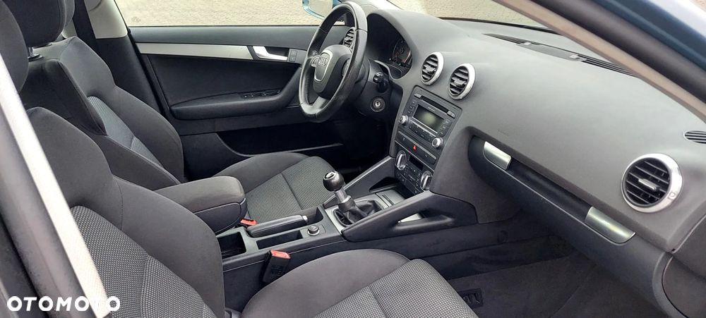 Audi A3 Sportback 2.0 TDI DPF Attraction - 26