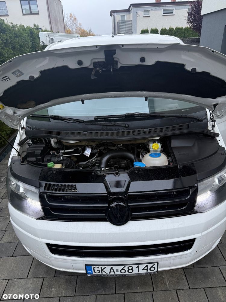 Volkswagen T5 - 11