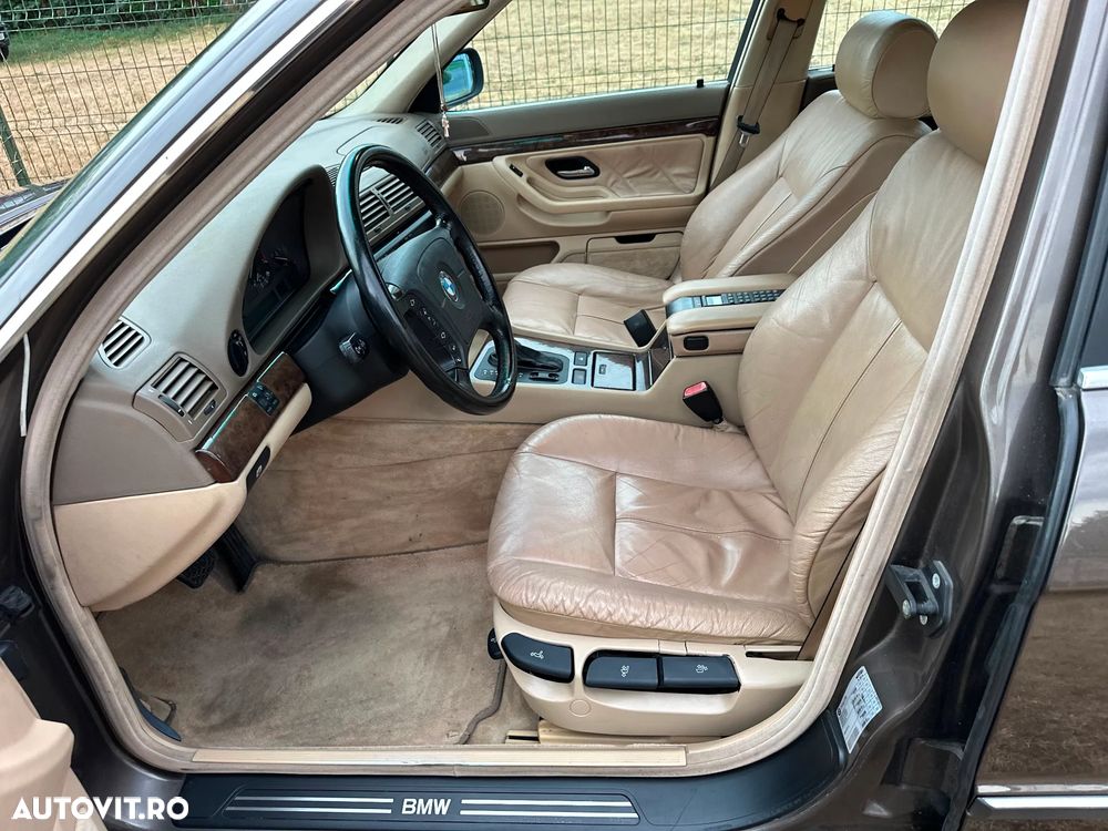 BMW Seria 7 - 9