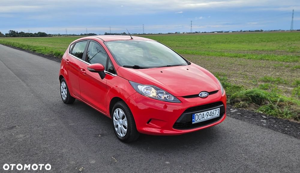 Ford Fiesta 1.25 Ambiente EU5 - 10