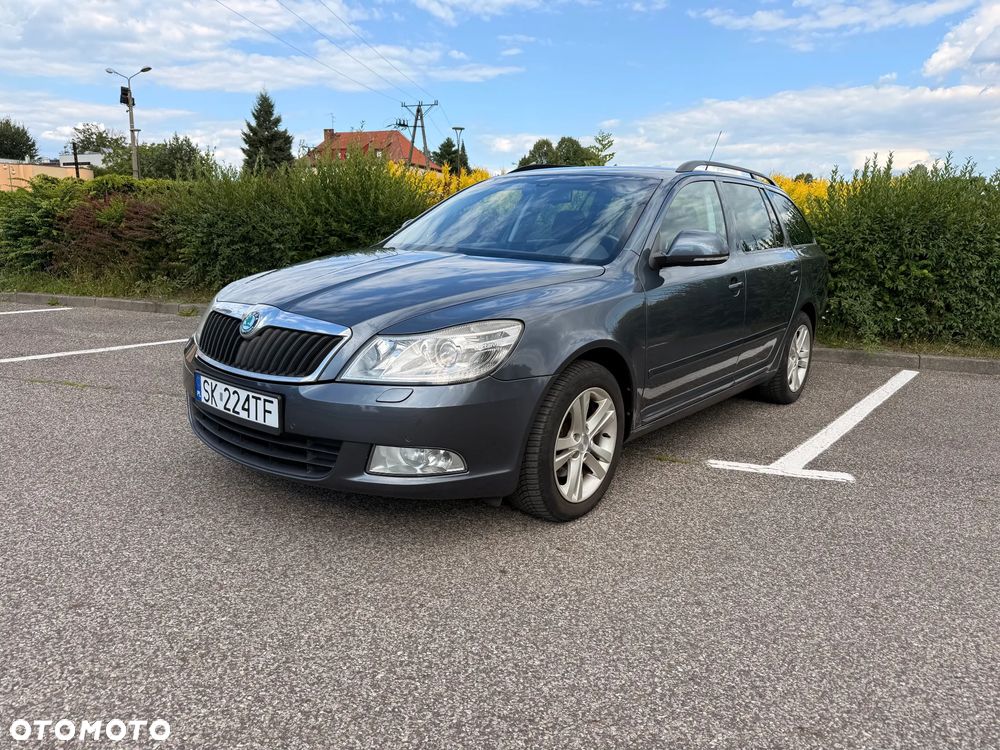 Skoda Octavia 2.0 TDI DPF DSG Ambiente - 1
