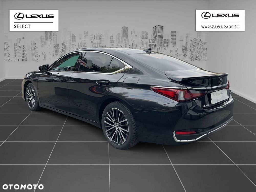 Lexus ES 300h Business Edition - 7