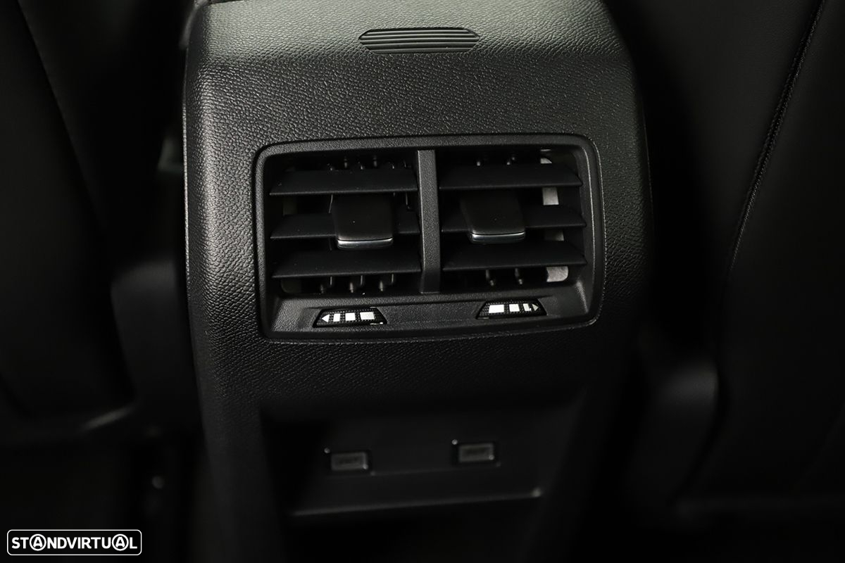 Citroën C5 X 1.2 PureTech Plus EAT8 - 21