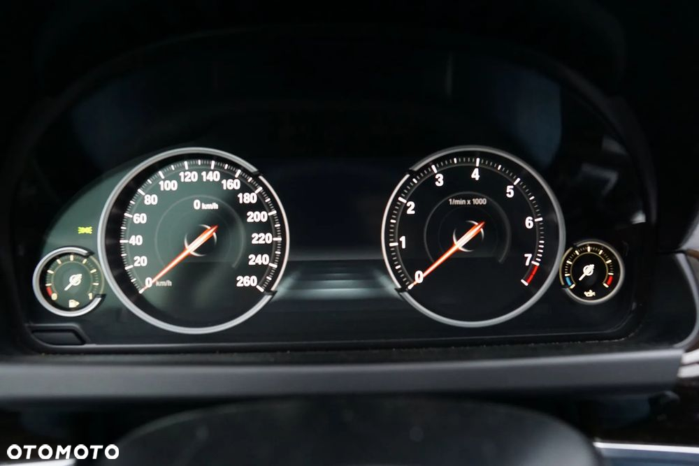BMW Seria 6 640i xDrive Edycja M Sport - 10
