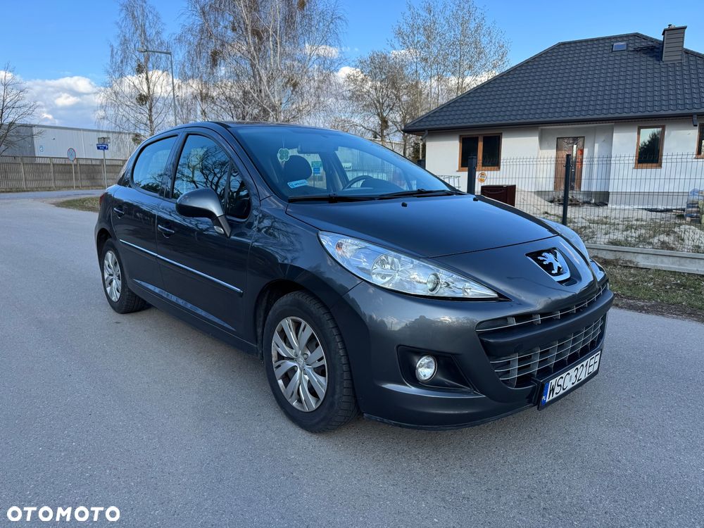 Peugeot 207 1.4 HDi Presence - 4