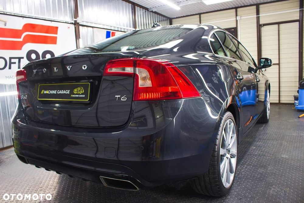 Volvo S60 - 3