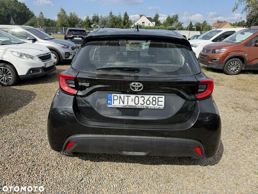 Toyota Yaris - 13