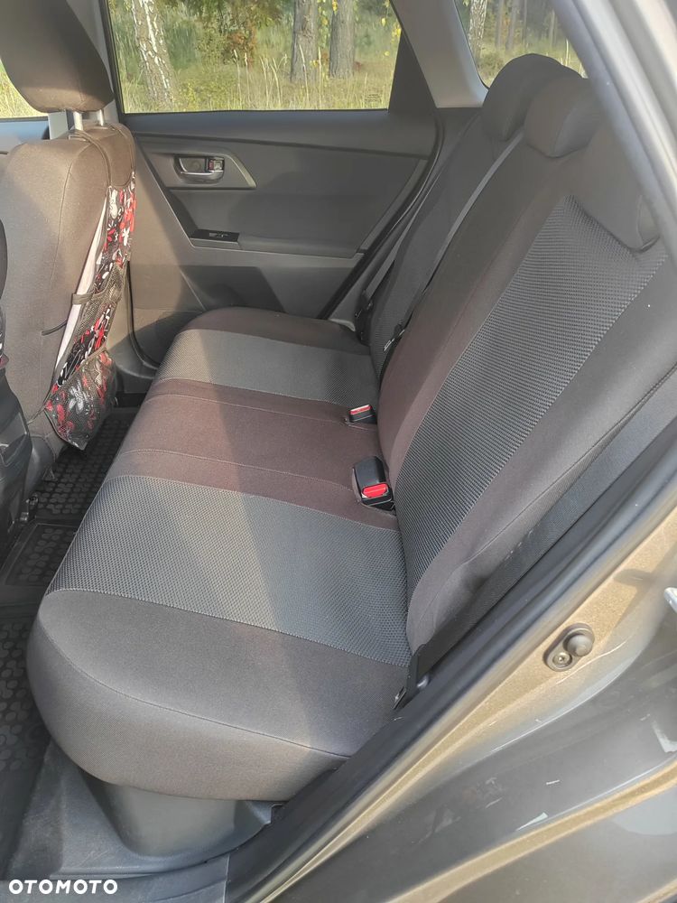 Toyota Auris - 8