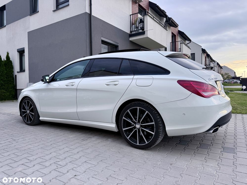 Mercedes-Benz CLA 200 7G-DCT - 13