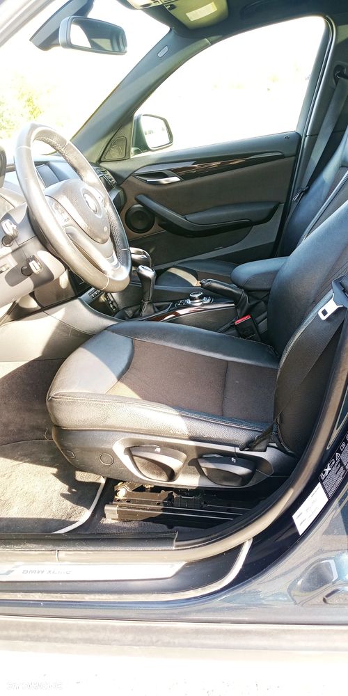 BMW X1 xDrive18d - 29