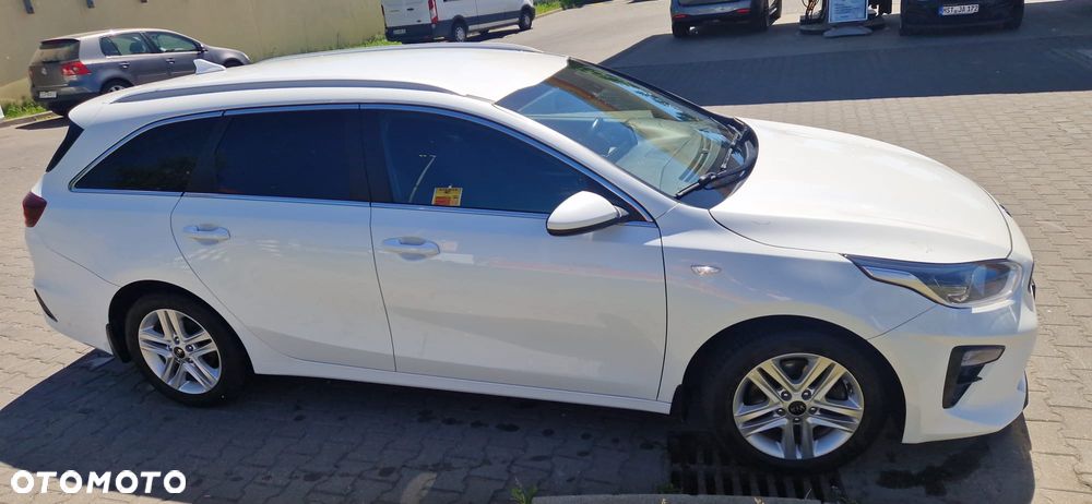 Kia Ceed - 1