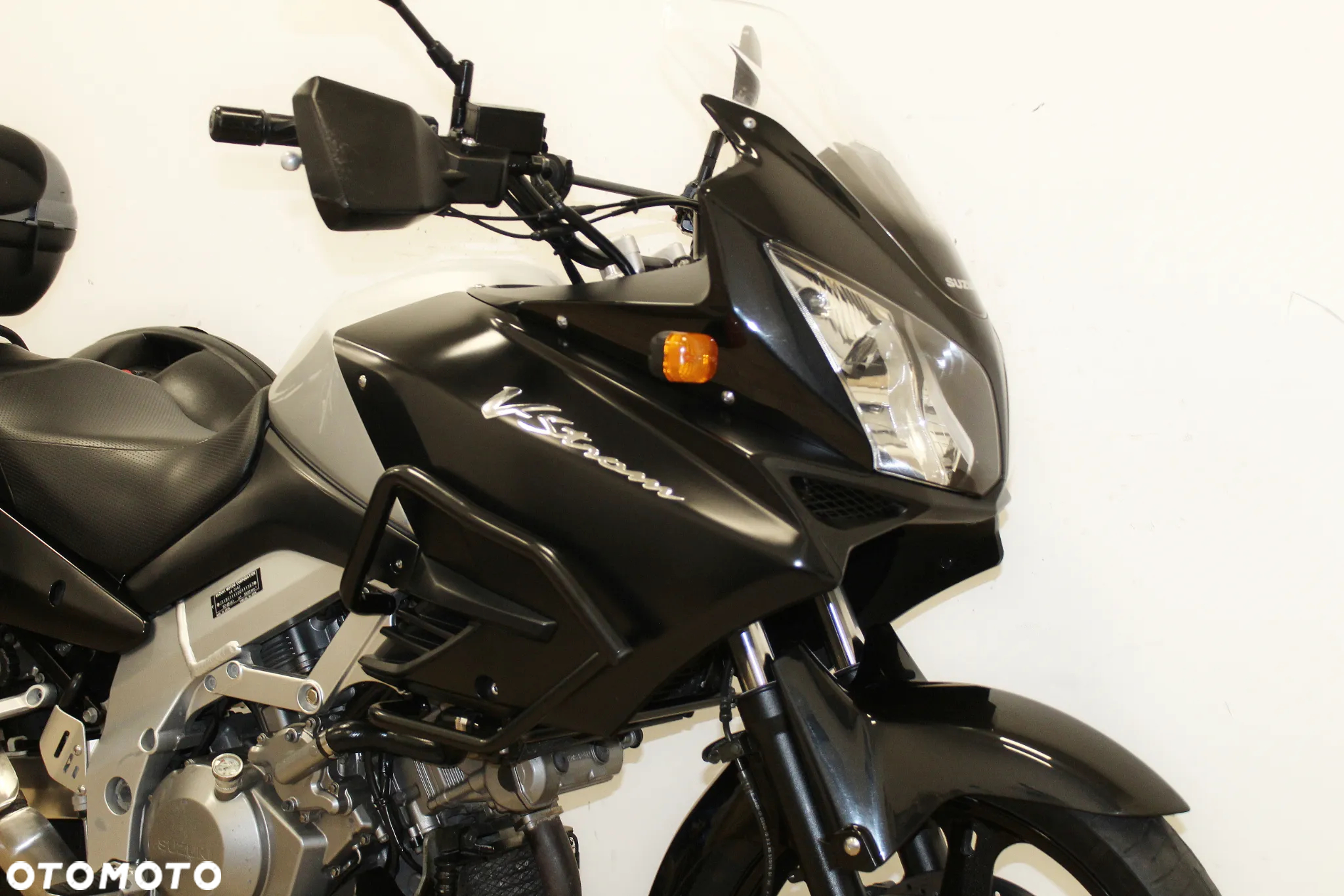 Suzuki V-STROM - 9