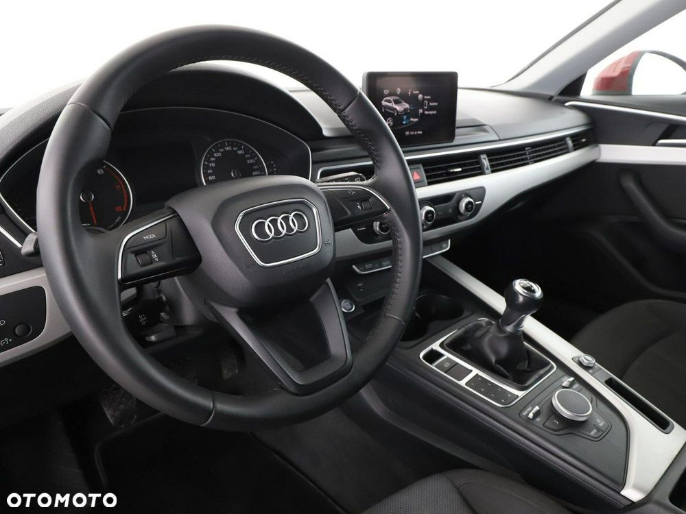 Audi A4 Avant 35 TFSI - 15