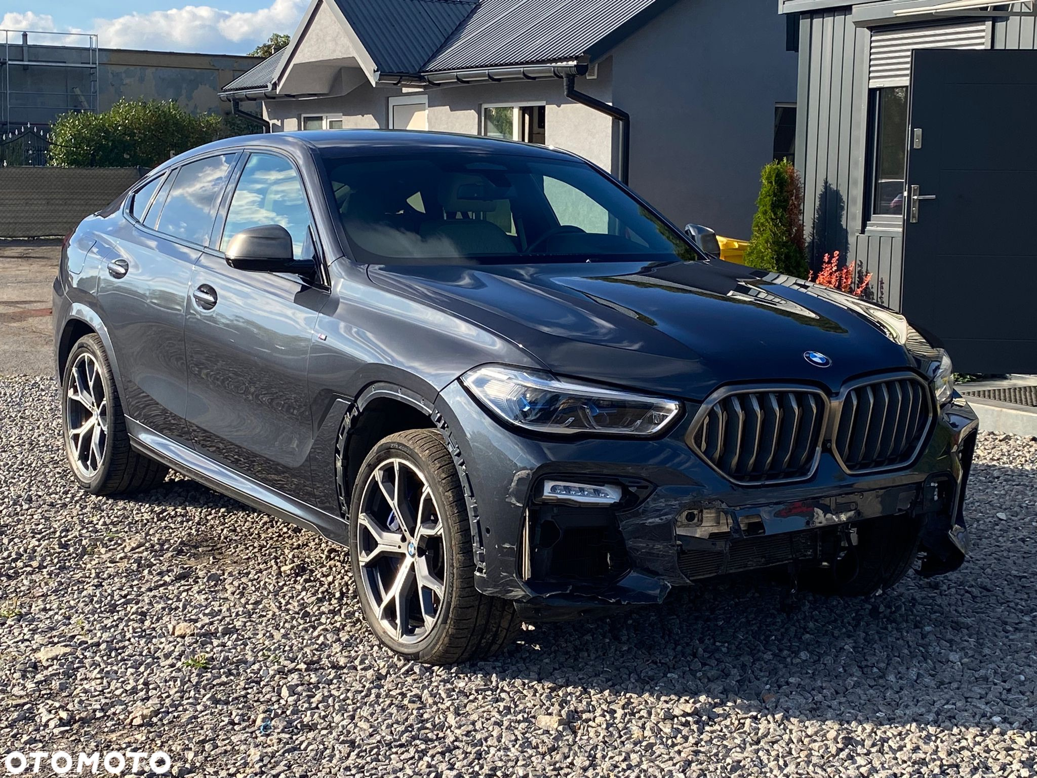 BMW X6 M50i - 4