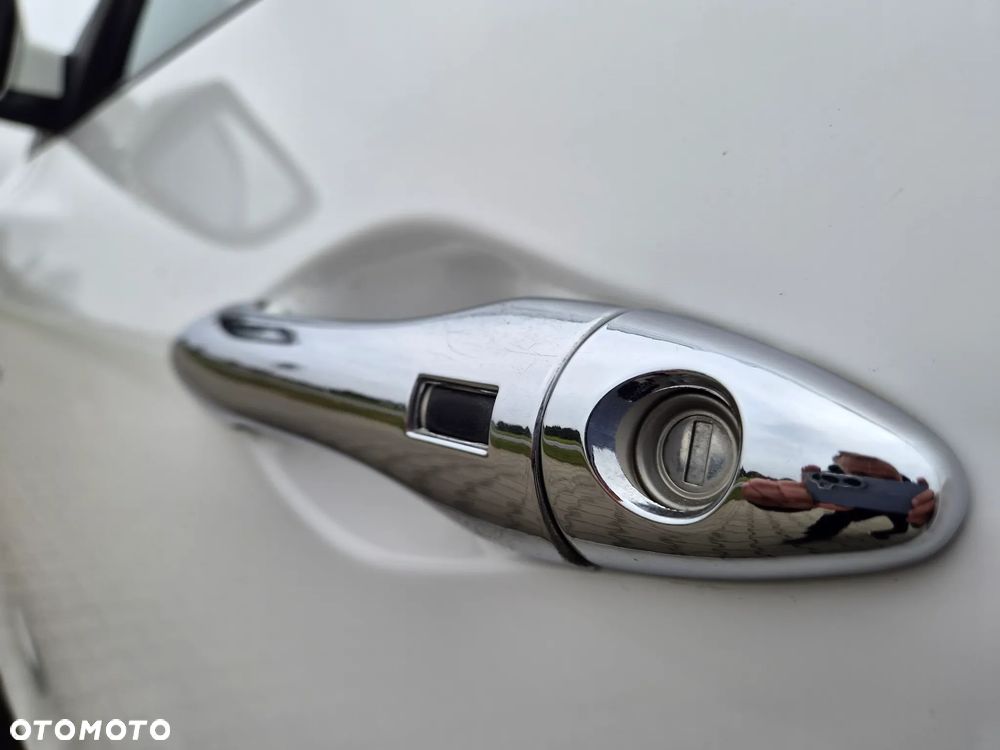 Hyundai ix35 1.7 CRDi Premium 2WD - 21