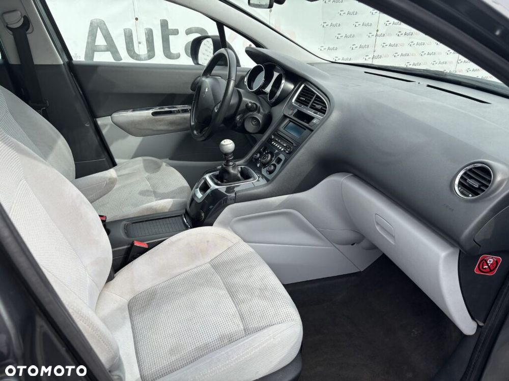 Peugeot 5008 HDI FAP 110 Premium - 8