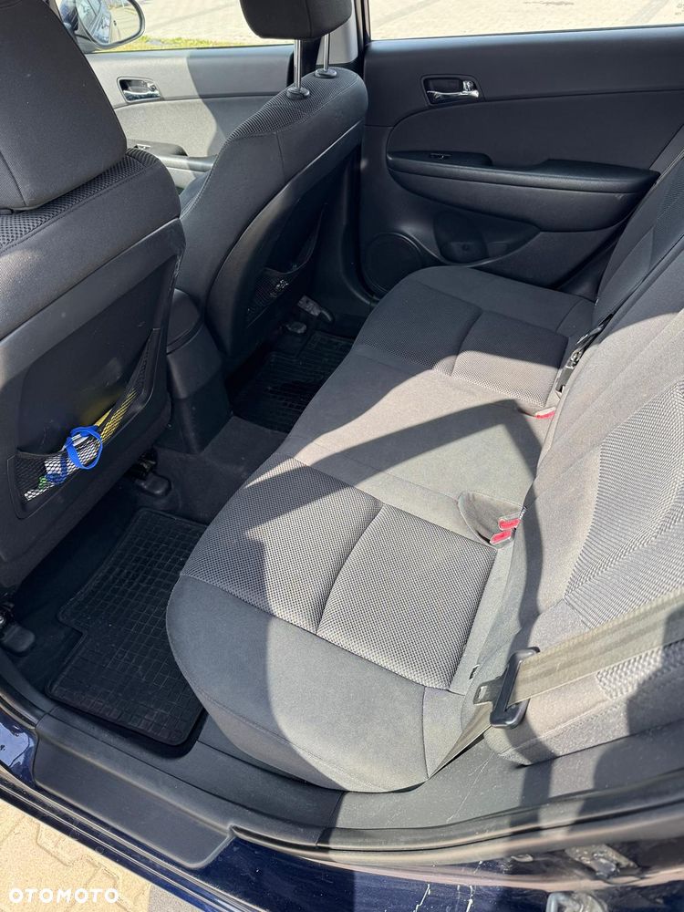 Hyundai i30 1.6 CRDi Comfort - 9