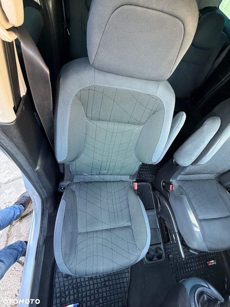 Peugeot Partner Tepee HDi FAP 110 Tendance mit Familien-Paket - 12