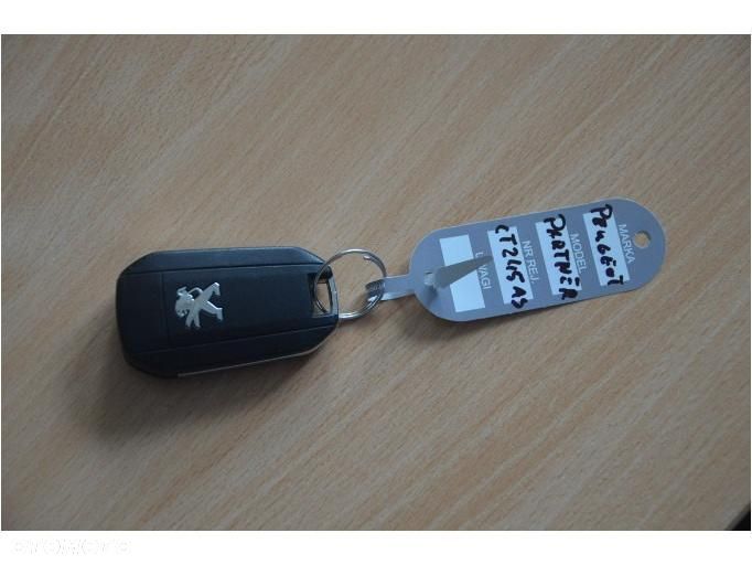 Peugeot Partner - 11