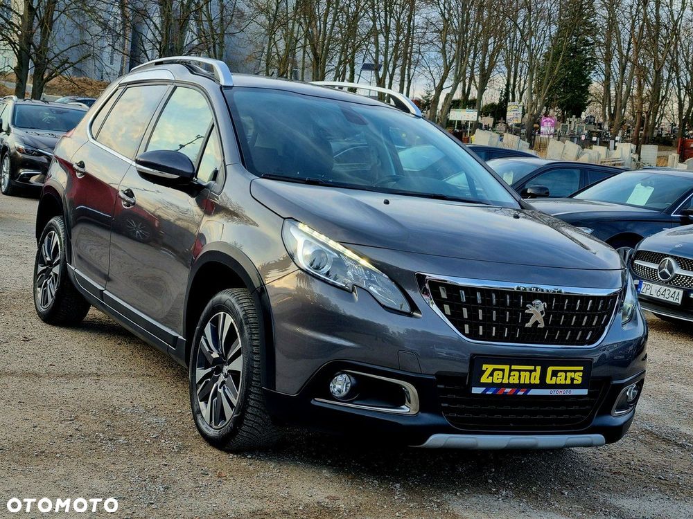 Peugeot 2008 1.2 Pure Tech Allure S&S - 3