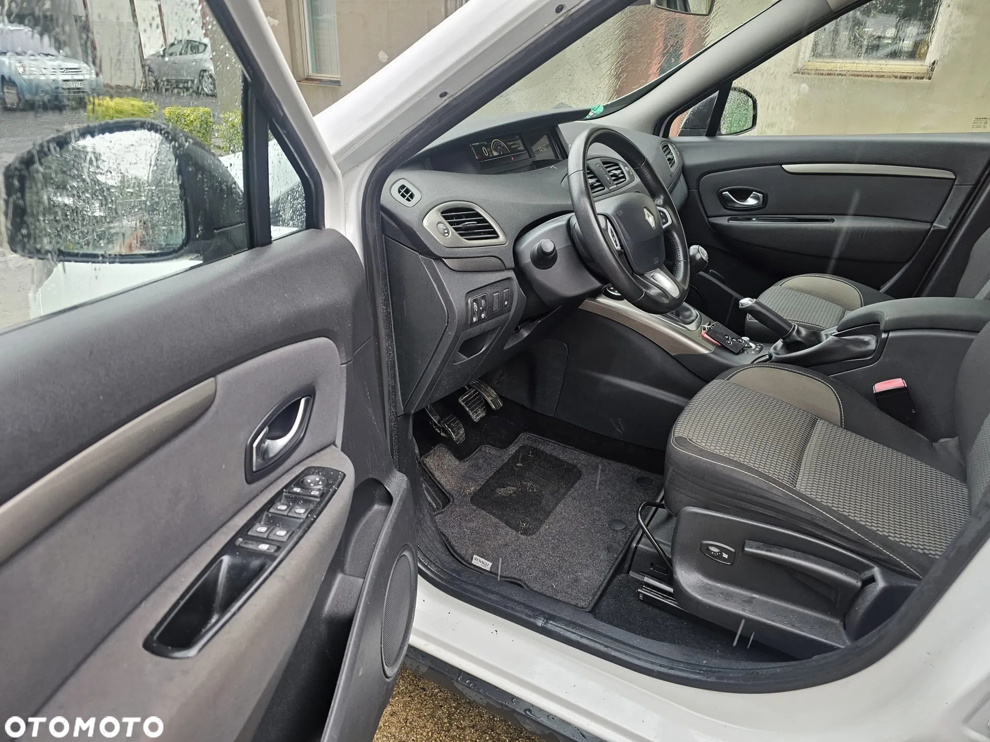 Renault Scenic - 40