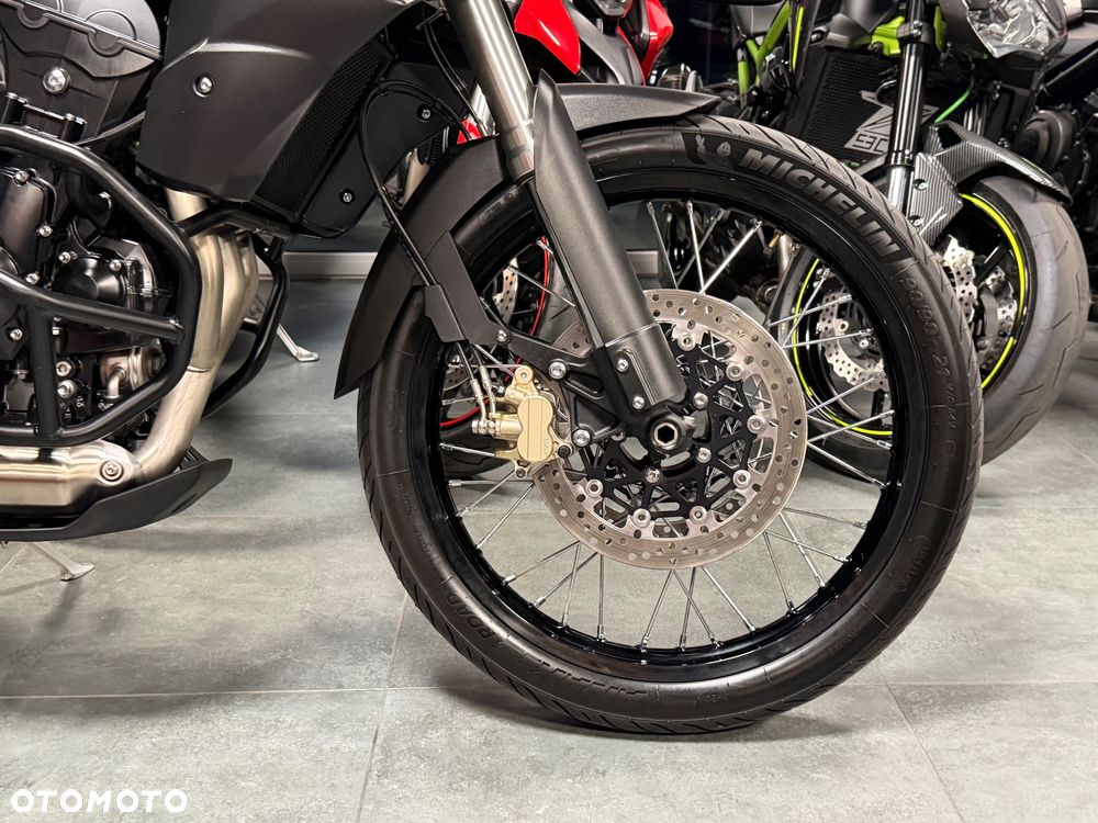 Triumph Tiger - 9