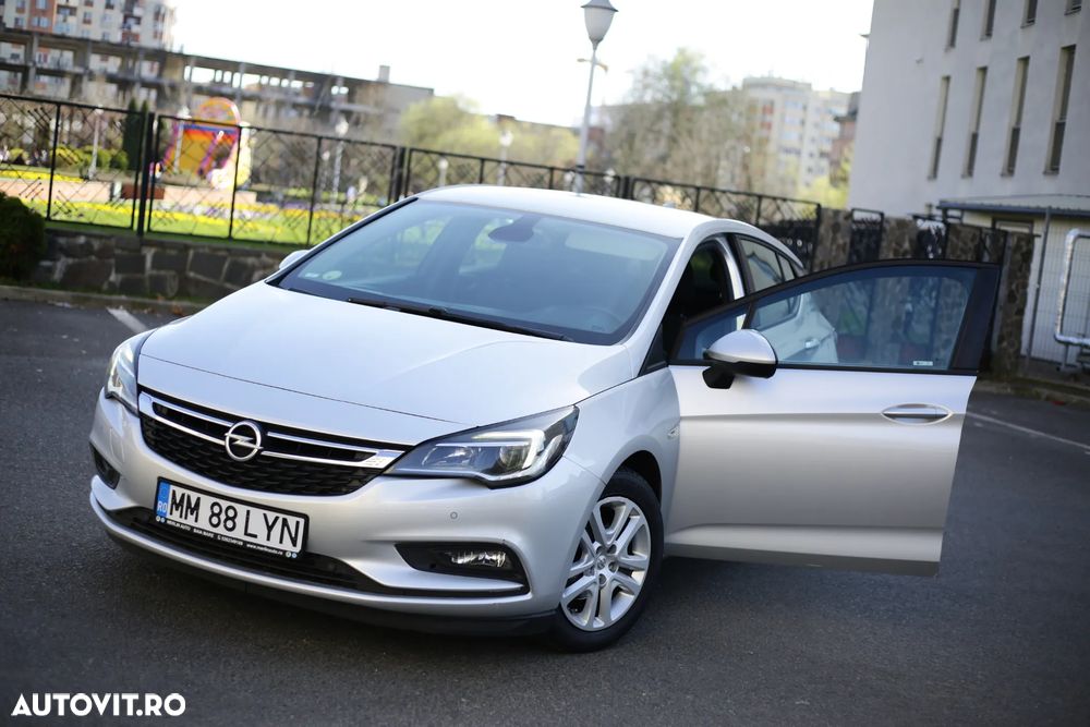Opel Astra 1.6 D (CDTI) Start/Stop Innovation - 2